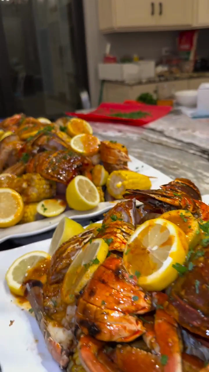 Chef Jay’s generous seafood platters finished with lemon and herbs